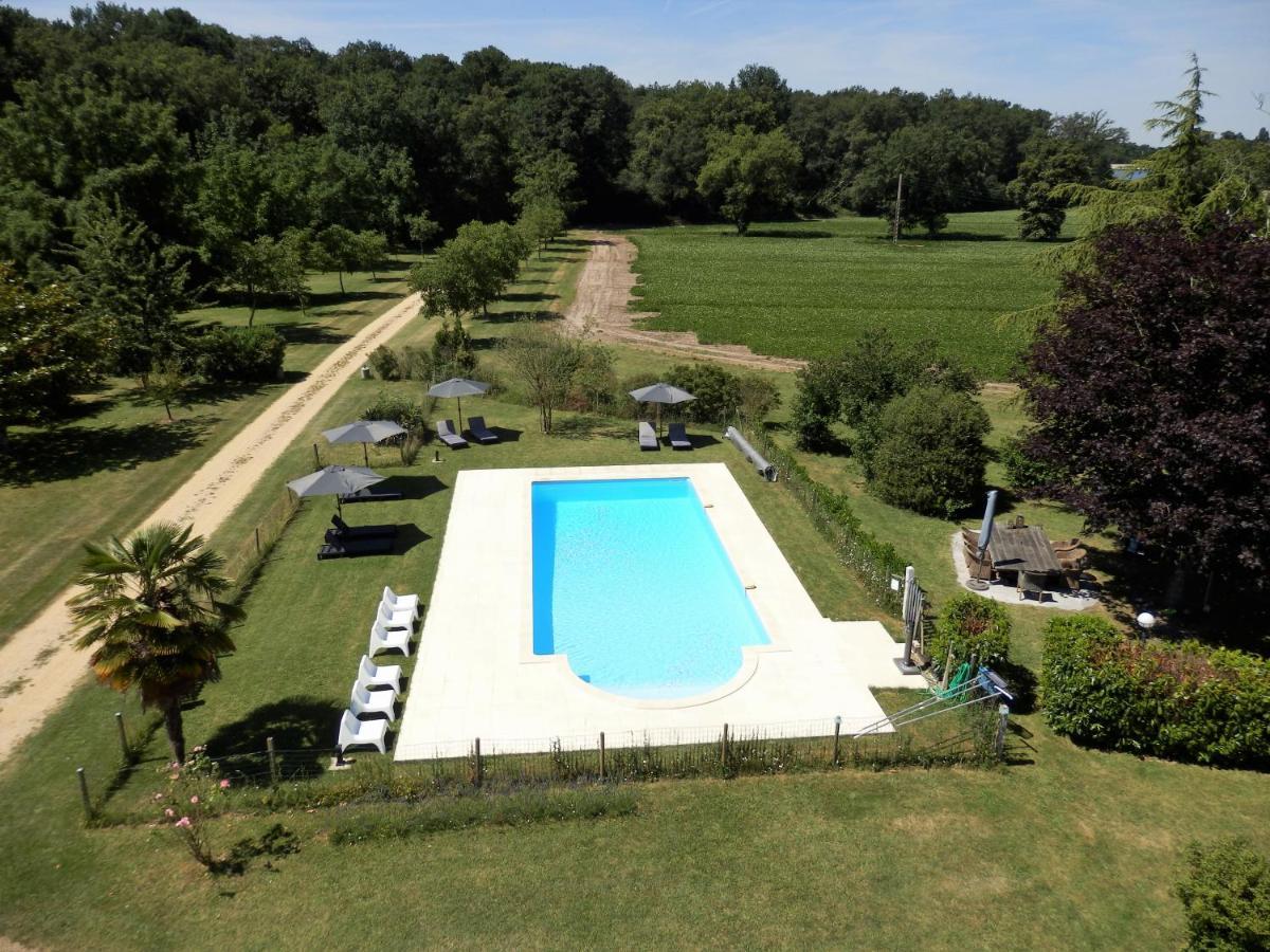 Chateau La Mothaye - Self Catering Apartments With Pool In The Loire Valley Les Bois-d'Anjou Exterior foto