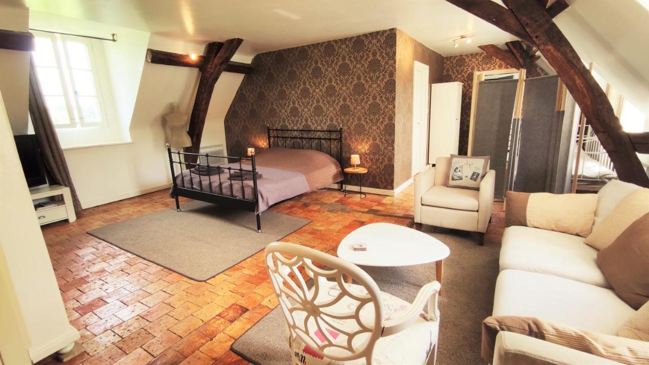 Chateau La Mothaye - Self Catering Apartments With Pool In The Loire Valley Les Bois-d'Anjou Exterior foto